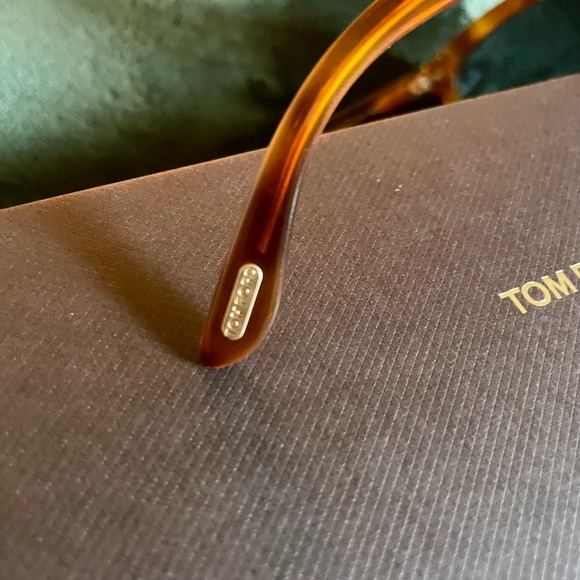 Tom Ford “Amarra” Sunglasses - Picture 7 of 9